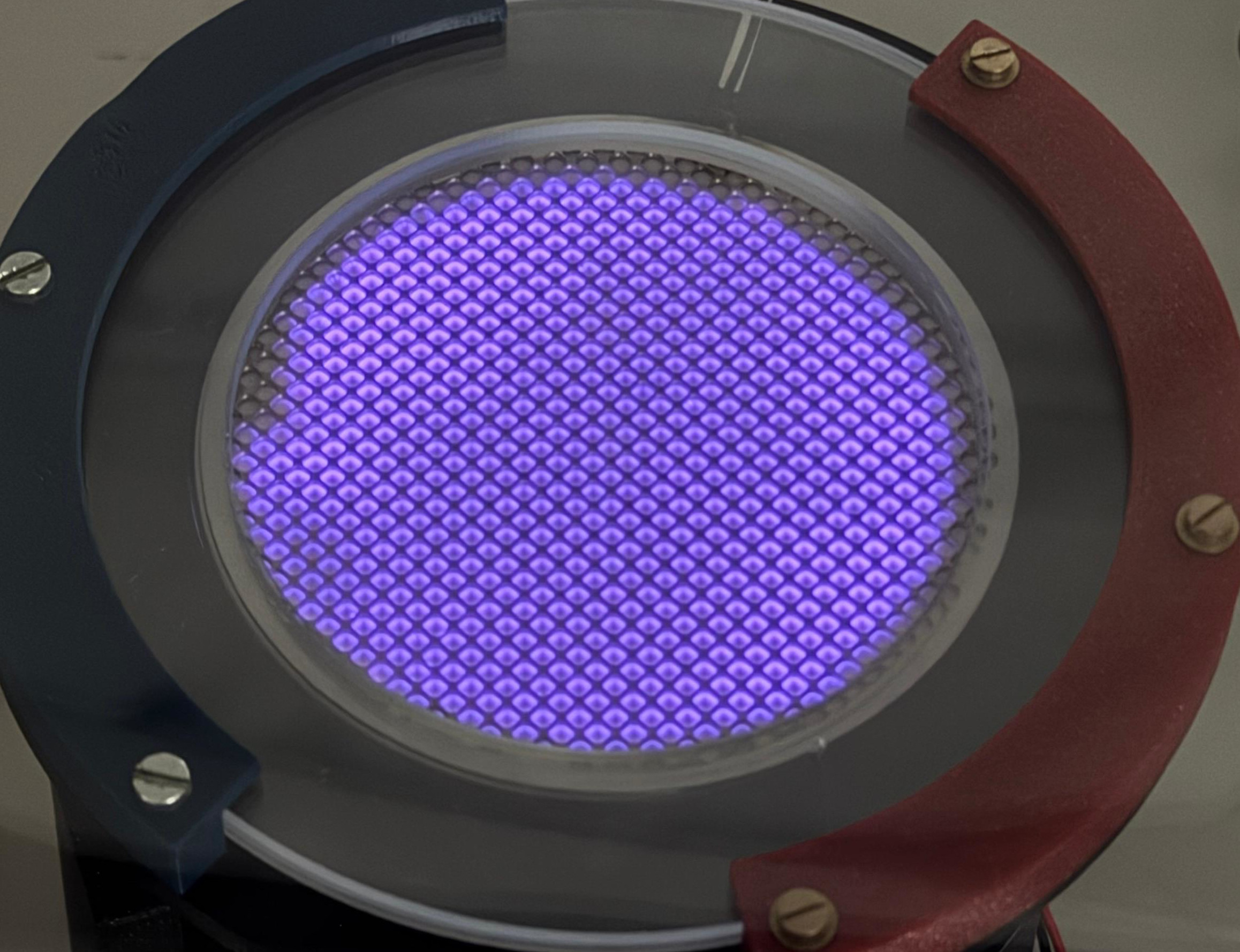 Plasma generated by Surface Dielectric Barrier Discharge (SDBD)